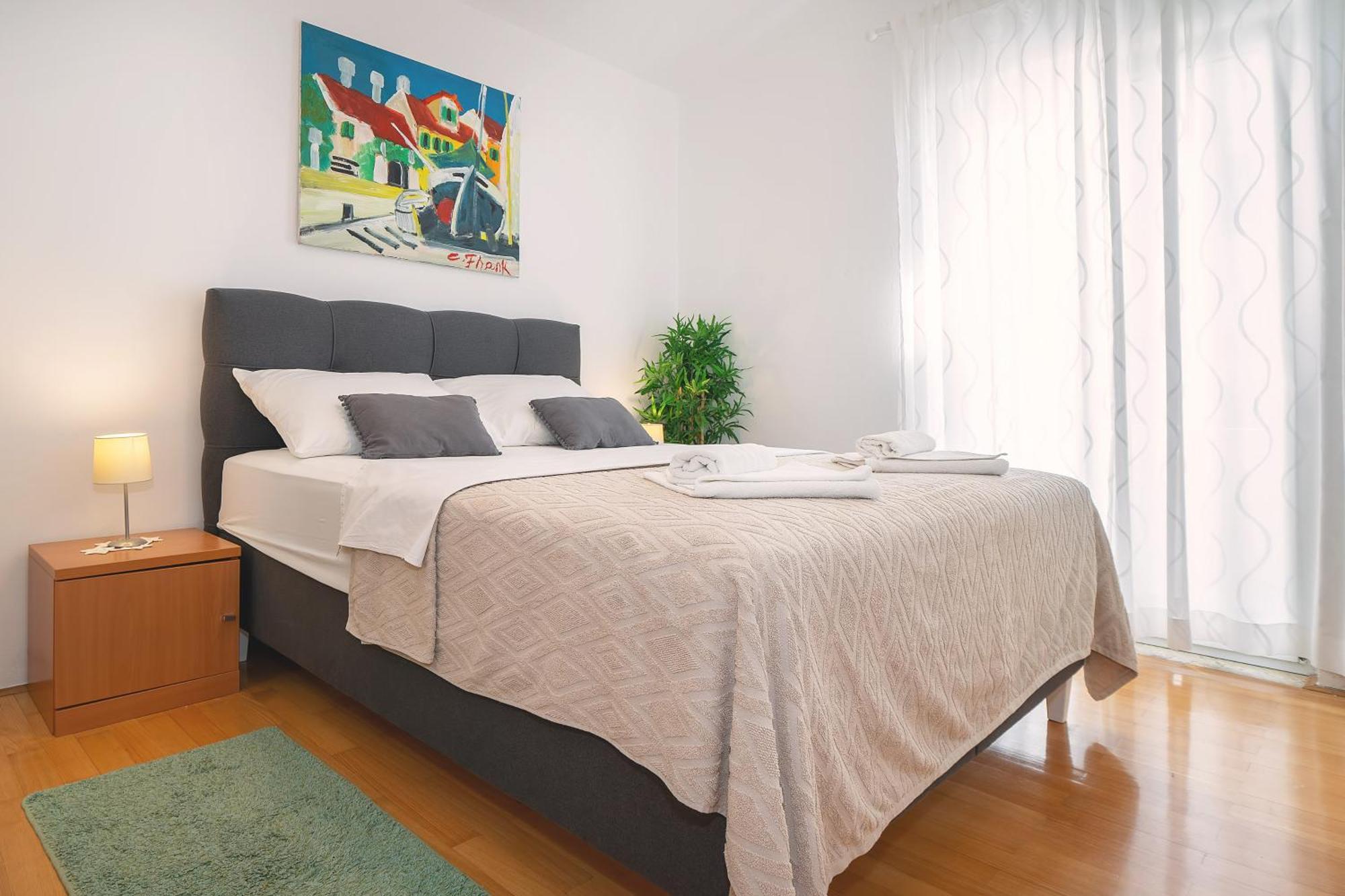 Apartments With Terrace Baska  Room photo